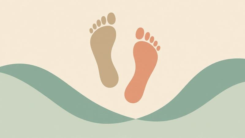 足部美甲有什麼款式?單色、貓眼到造型美甲,含足部保養